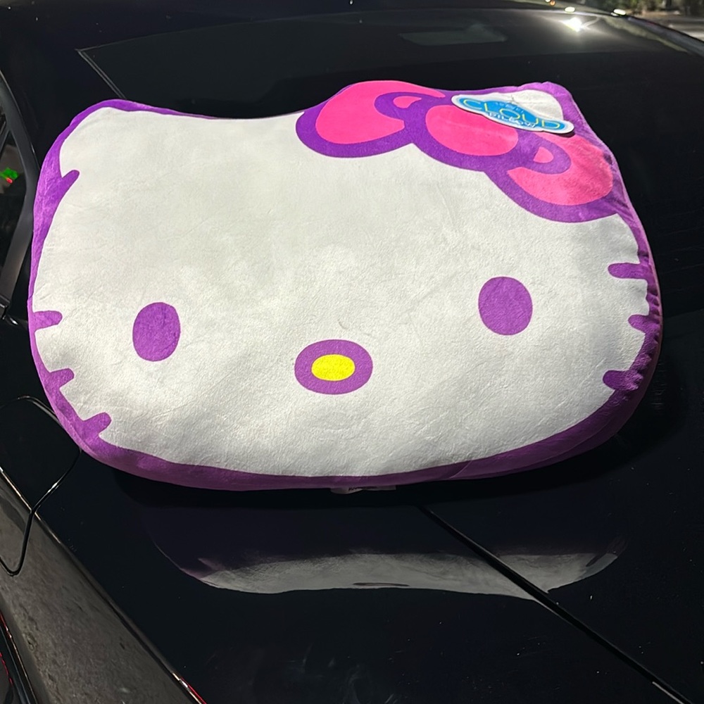 Hello kitty cloud pillow